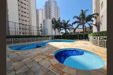 Apartamento à venda com 70m², 3 quartos e 1 vagaÁrea comum - Piscina