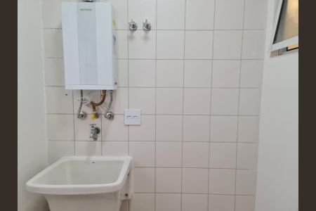 Apartamento à venda com 70m², 3 quartos e 1 vagaÁrea de Serviço