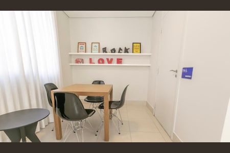 Apartamento para alugar com 50m², 2 quartos e 1 vaga Apartamento para alugar com 50m², 2 quartos e 1 vagaSalão de jogos