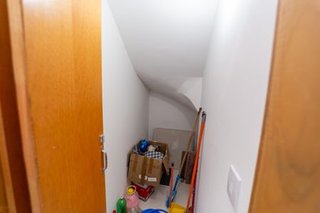 Casa à venda com 109m², 3 quartos e 2 vagas Casa à venda com 109m², 3 quartos e 2 vagasDespensa