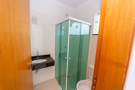 Casa à venda com 109m², 3 quartos e 2 vagas Casa à venda com 109m², 3 quartos e 2 vagasBanheiro da Suíte