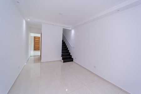 Casa à venda com 109m², 3 quartos e 2 vagas Casa à venda com 109m², 3 quartos e 2 vagasSala