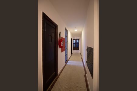 Apartamento à venda com 68m², 2 quartos e sem vagaHall