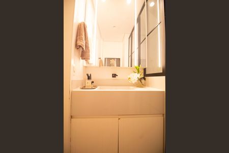 Apartamento à venda com 68m², 2 quartos e sem vagaBanheiro