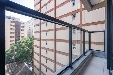 Studio à venda com 24m², 1 quarto e sem vaga Studio à venda com 24m², 1 quarto e sem vagaVaranda