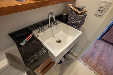 Studio à venda com 24m², 1 quarto e sem vaga Studio à venda com 24m², 1 quarto e sem vagaBanheiro