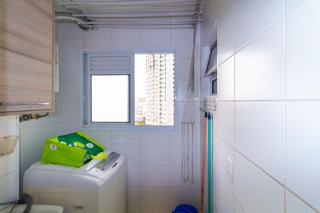 Apartamento à venda com 58m², 2 quartos e 1 vaga Apartamento à venda com 58m², 2 quartos e 1 vagaÁrea de Serviço