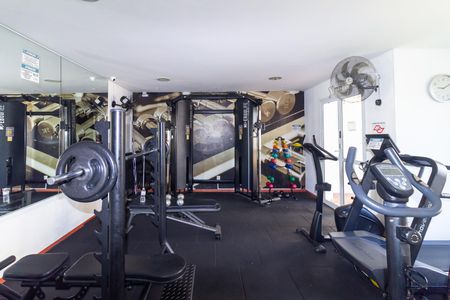 Apartamento à venda com 58m², 2 quartos e 1 vaga Apartamento à venda com 58m², 2 quartos e 1 vagaÁrea comum - Academia