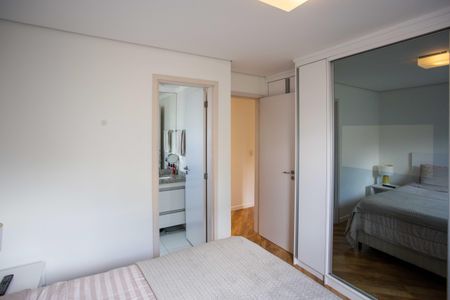 Apartamento à venda com 82m², 3 quartos e 1 vagaQuarto 1