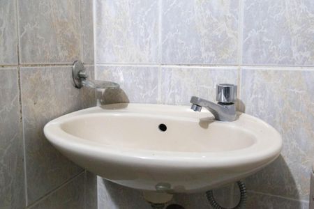 Casa à venda com 80m², 2 quartos e 1 vaga Casa à venda com 80m², 2 quartos e 1 vagaBanheiro 2