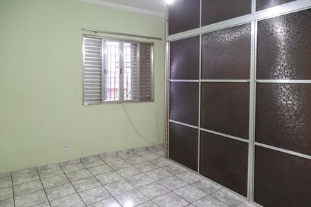 Casa à venda com 80m², 2 quartos e 1 vaga Casa à venda com 80m², 2 quartos e 1 vagaQuarto 1
