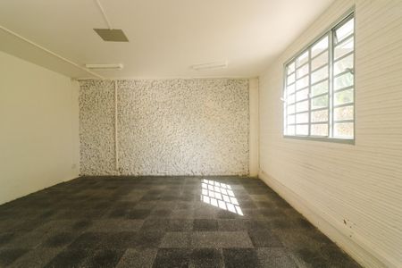 Casa à venda com 500m², 4 quartos e 4 vagasGaragem