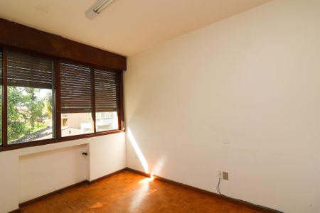 Casa à venda com 500m², 4 quartos e 4 vagasQuarto 2
