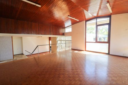 Casa à venda com 500m², 4 quartos e 4 vagasSala 1