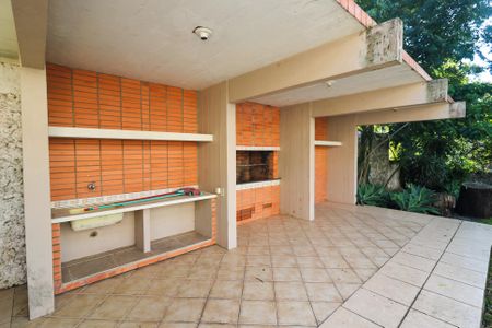Casa à venda com 500m², 4 quartos e 4 vagasVaranda