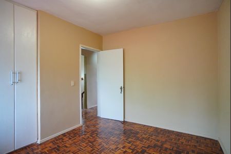 Casa à venda com 188m², 5 quartos e 3 vagasQuarto 3 - Segundo Andar