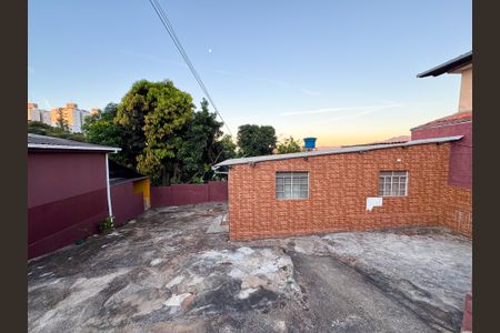 Casa para alugar com 53m², 1 quarto e sem vagaFachada