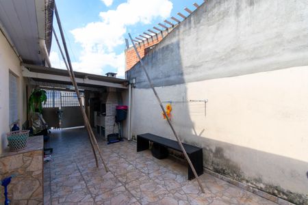 Casa à venda com 189m², 3 quartos e 2 vagasQuintal