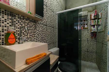 Casa à venda com 189m², 3 quartos e 2 vagasCasa 2 - Banheiro