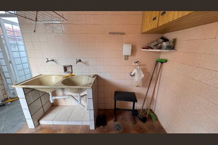 Casa à venda com 252m², 3 quartos e 4 vagasÁrea de Serviço