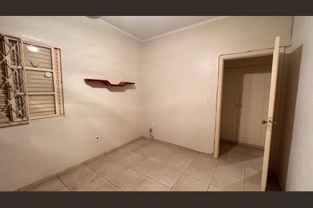 Casa à venda com 252m², 3 quartos e 4 vagasQuarto 1