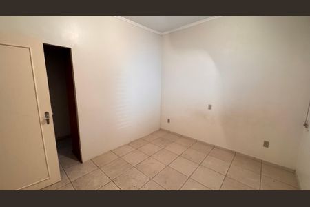 Casa à venda com 252m², 3 quartos e 4 vagasSuíte