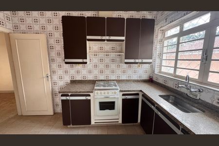 Casa à venda com 252m², 3 quartos e 4 vagasCozinha