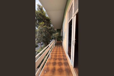 Casa à venda com 252m², 3 quartos e 4 vagasSacada