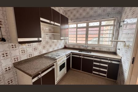 Casa à venda com 252m², 3 quartos e 4 vagasCozinha