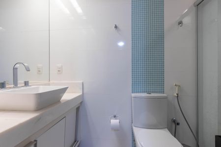 Apartamento à venda com 167m², 4 quartos e 4 vagasBanheiro