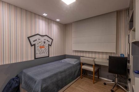 Apartamento à venda com 167m², 4 quartos e 4 vagasSuíte 2