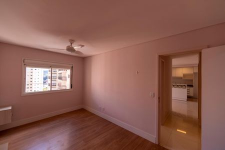 Apartamento para alugar com 68m², 2 quartos e 1 vagaSuíte
