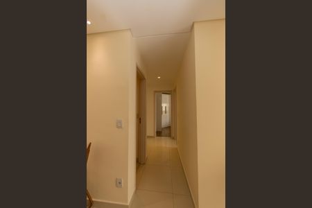 Apartamento à venda com 68m², 2 quartos e 1 vagaCoarredor
