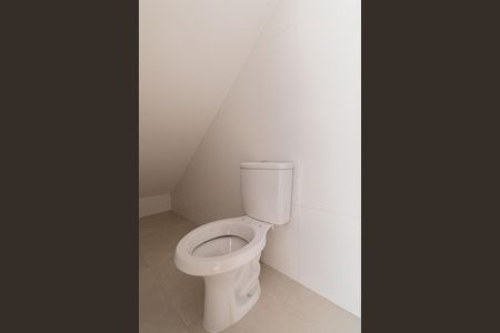 Casa de condomínio à venda com 118m², 2 quartos e 2 vagasLavabo