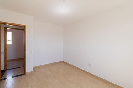 Casa de condomínio à venda com 118m², 2 quartos e 2 vagasSuíte 2