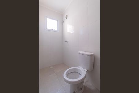 Casa de condomínio à venda com 118m², 2 quartos e 2 vagasBanheiro Suíte 1