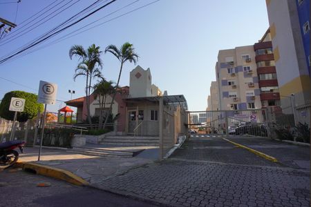 Apartamento à venda com 67m², 2 quartos e 1 vagaFachada e Portaria
