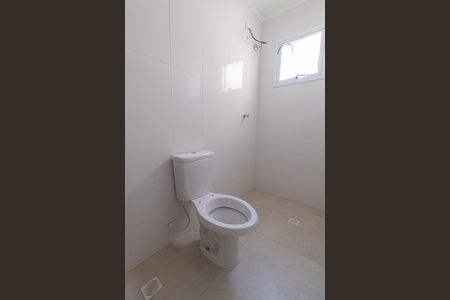 Casa de condomínio à venda com 118m², 2 quartos e 2 vagasBanheiro