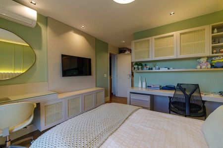 Apartamento à venda com 363m², 4 quartos e 4 vagas Apartamento à venda com 363m², 4 quartos e 4 vagasSuíte 2