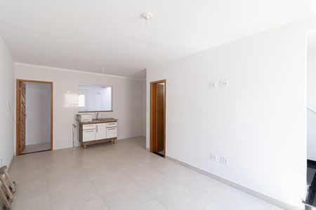 Casa de condomínio à venda com 118m², 2 quartos e 2 vagasSala/Cozinha