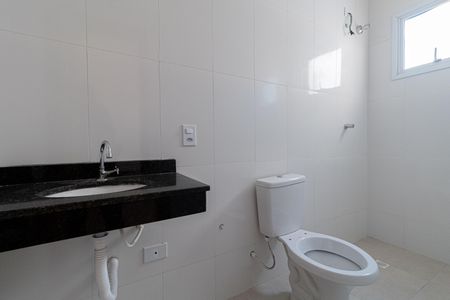 Casa de condomínio à venda com 118m², 2 quartos e 2 vagasBanheiro Suíte 