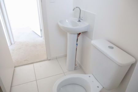 Apartamento à venda com 49m², 3 quartos e 1 vaga Apartamento à venda com 49m², 3 quartos e 1 vagaBanheiro