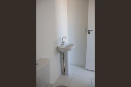 Apartamento à venda com 49m², 3 quartos e 1 vaga Apartamento à venda com 49m², 3 quartos e 1 vagaBanheiro da Suíte 3