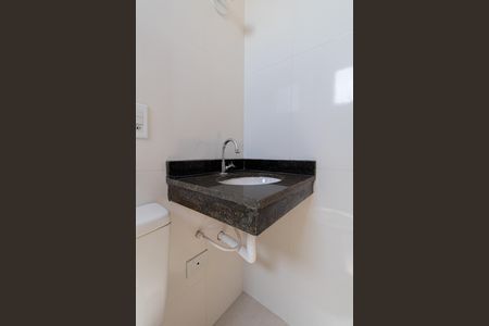 Casa de condomínio à venda com 118m², 2 quartos e 2 vagasBanheiro Suíte 2