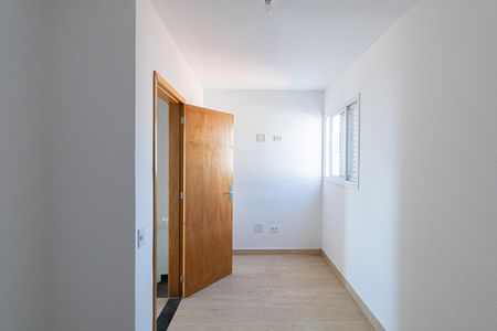 Casa de condomínio à venda com 118m², 2 quartos e 2 vagasSuíte 2