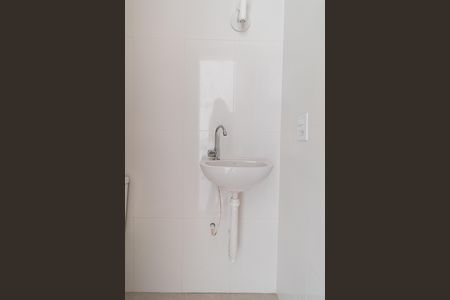 Casa de condomínio à venda com 118m², 2 quartos e 2 vagasLavabo