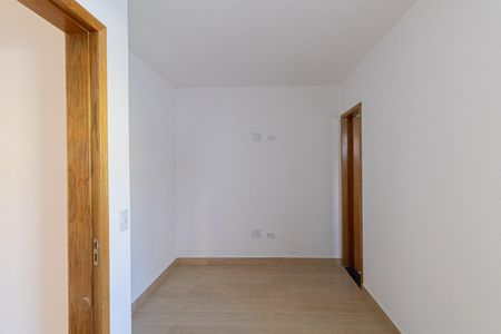 Casa de condomínio à venda com 118m², 2 quartos e 2 vagasQuarto 2
