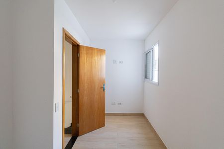 Casa de condomínio à venda com 117m², 2 quartos e 2 vagasSuíte 1