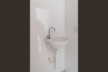 Casa de condomínio à venda com 117m², 2 quartos e 2 vagasLavabo