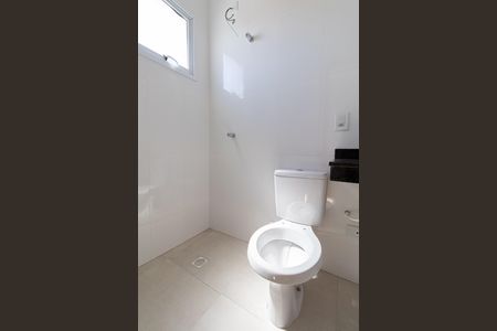 Casa de condomínio à venda com 117m², 2 quartos e 2 vagasBanheiro da Suíte 2